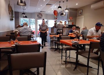 australia/adelaide/glenelg/restaurant/glenelg-barbeque-inn