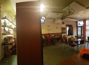 estonia/haapsalu-castle/restaurant/naksi-baar