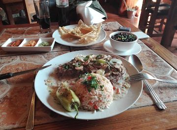 chile/valdivia/restaurant/restaurant-guacamole