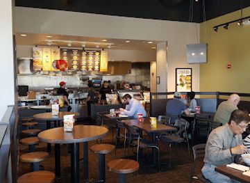 michigan/holland/restaurant/noodles-and-company