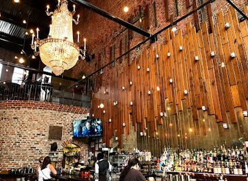 texas/houston/downtown-houston/restaurant/hearsay-market-square