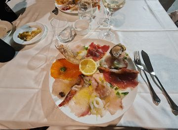 italy/genoa/foce/restaurant/le-perlage-restaurant