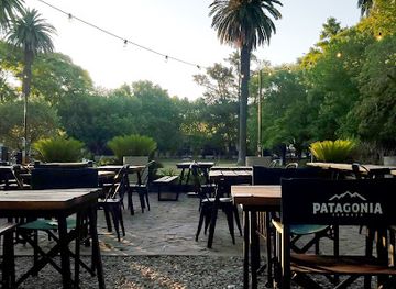 argentina/tigre/restaurant/lowell-s-biergarten-tigre