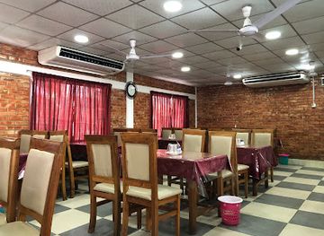 bangladesh/ratargul-swamp-forest/restaurant/panshi-restaurant