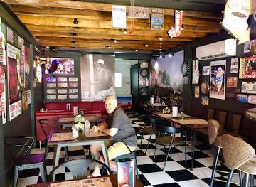 laos/vientiane/sisattanak/restaurant/tom-66