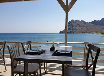 greece/south-aegean/restaurant/seafood-limanaki-restaurant