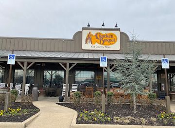 arkansas/jonesboro/restaurant/cracker-barrel-old-country-store