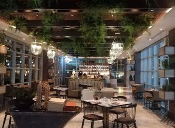 saudi-arabia/riyadh/restaurant/jw-glass-garden
