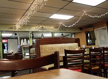 indiana/evansville/restaurant/cross-eyed-cricket-family-restaurant