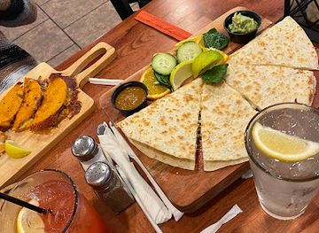 arizona/huachuca-mountains/restaurant/takomaki-mexican-japanese-restaurant