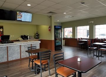 iowa/davenport/restaurant/qc-diner-moti-s-food