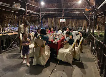 Hoa Su Restaurant