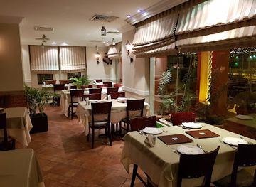 saudi-arabia/al-wahbah-crater/restaurant/topaz-restaurant-cafe