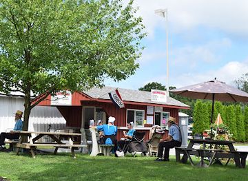 pennsylvania/amish-country/restaurant/the-bbq-barn