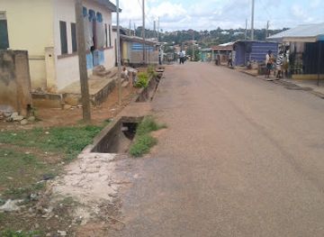 ghana/busua/restaurant/badu-eating-center