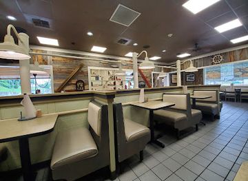 west-virginia/bluefield/restaurant/captain-d-s