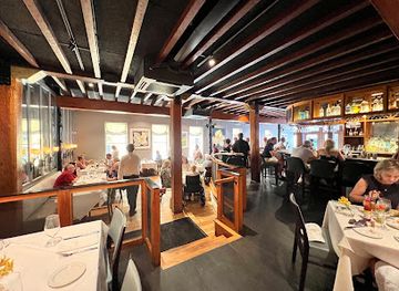 south-carolina/charleston/restaurant/magnolias