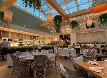 illinois/chicago/restaurant/summer-house-santa-monica