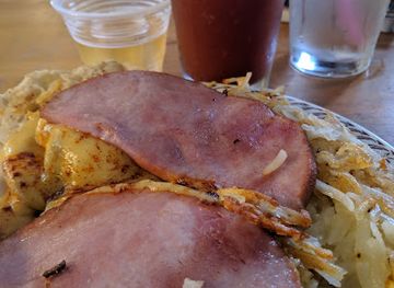 wisconsin/ice-age-trail/restaurant/indian-creek-tavern