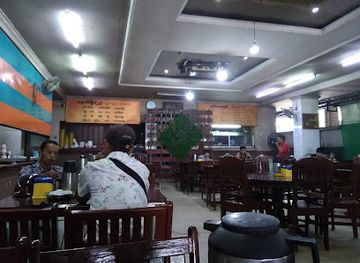 myanmar-burma/ayeyarwady-region/restaurant/hnin-wai-lwin-myanmar-cuisine