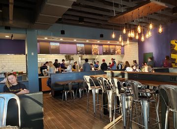 minnesota/winona/restaurant/qdoba-mexican-eats