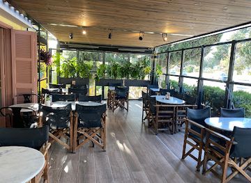 cyprus/paphos-forest/restaurant/omikron-brunch