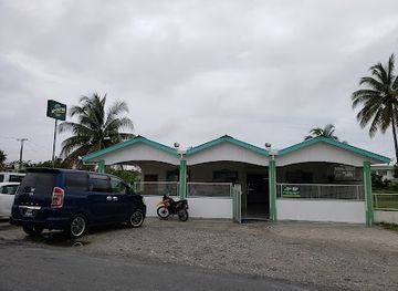 guyana/essequibo-river/restaurant/at-tayyib-fried-chicken