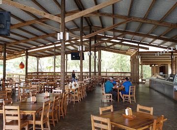 honduras/cayos-cochinos/restaurant/snapper-s-restaurant