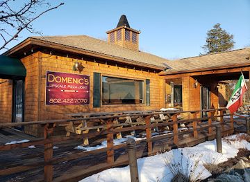 vermont/killington-resort/restaurant/domenic-s-pizzeria