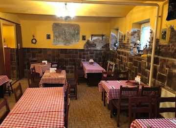 hungary/szombathely/restaurant/matyas-pince