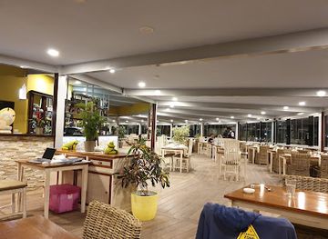 cabo-verde/fogo/restaurant/atlantis-restaurant