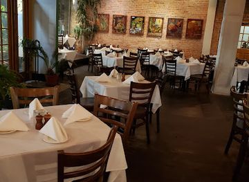 north-carolina/greenville/restaurant/starlight-cafe-and-farm