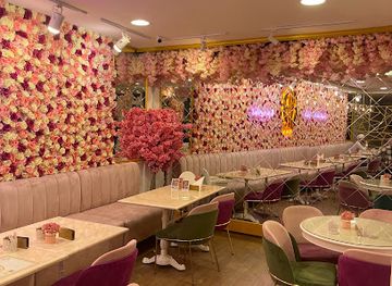 libya/tripolitania/restaurant/ella