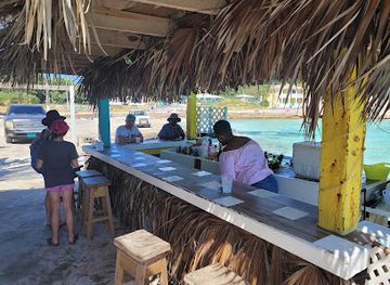 the-bahamas/eleuthera-island/restaurant/pittman-s-cove-seafood