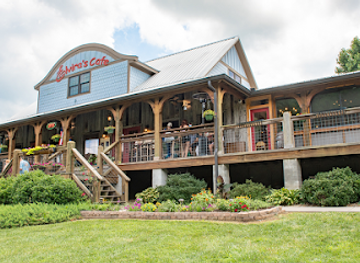 north-carolina/great-smoky-mountains/restaurant/elvira-s-cafe
