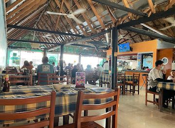 mexico/veracruz/restaurant/palapa-perea
