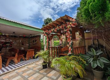 philippines/batanes/restaurant/jino-s-east-pizzaria