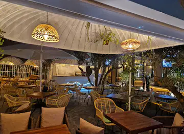 Americana Brunch & Cake M Avenue Marrakech