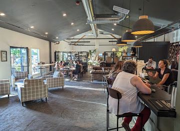 colorado/delta/restaurant/cassie-bees-at-the-grove