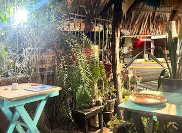 mexico/puerto-escondido/restaurant/el-chilaquiles-cevicheria