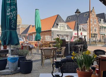 netherlands/ijsselmeer-polders/restaurant/restaurant-cafe-de-zwaan