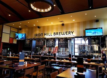 south-carolina/caesars-head-state-park/restaurant/iron-hill-brewery-and-restaurant