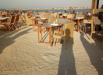 united-arab-emirates/sir-bani-yas-island/restaurant/amwaj-restaurant-at-anantara-desert-island-resort