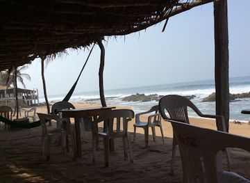 mexico/costa-chica/restaurant/palapa-pancho-ventura