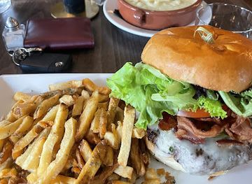 massachusetts/martha-s-vineyard/restaurant/the-attic