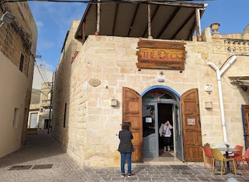 malta/marsaxlokk-fishing-village/restaurant/the-deck-restaurant