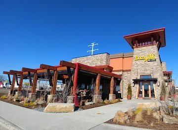 illinois/fox-valley/restaurant/lazy-dog-restaurant-bar