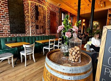 poland/torun/restaurant/coffee-whisky-house