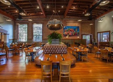 texas/red-river-valley/restaurant/mcadoo-s-seafood-company