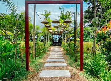 laos/champasak/restaurant/the-riviera-champasak